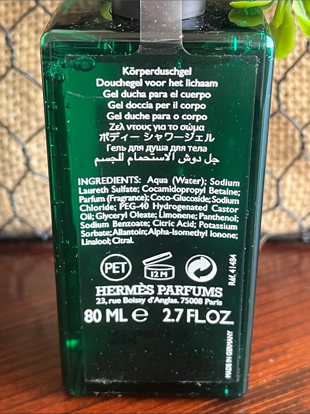 Hermes Eau d'Orange Verte Body Wash in Green Bottle with Black Cap - Picture 3 of 3